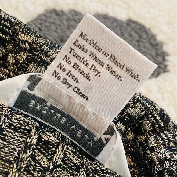 Misook $438 Women's Small Metallic Dressy Ornate Button Sweater Jacket Blazer - Picture 9 of 11